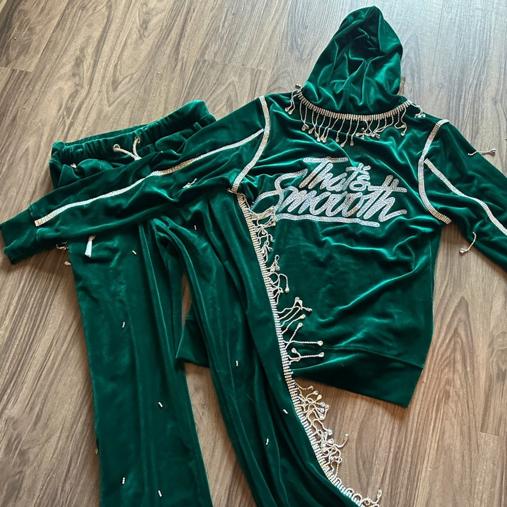 RARE Paris Hilton x Klarna ‘That’s Smooth’ tracksuit – brand new with tags